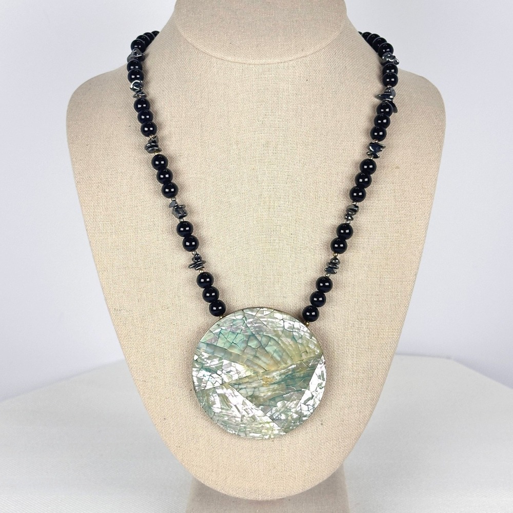 Vintage Abalone Shell Mosaic Hematite Onyx Black Pendant Necklace 80s‎ Statement